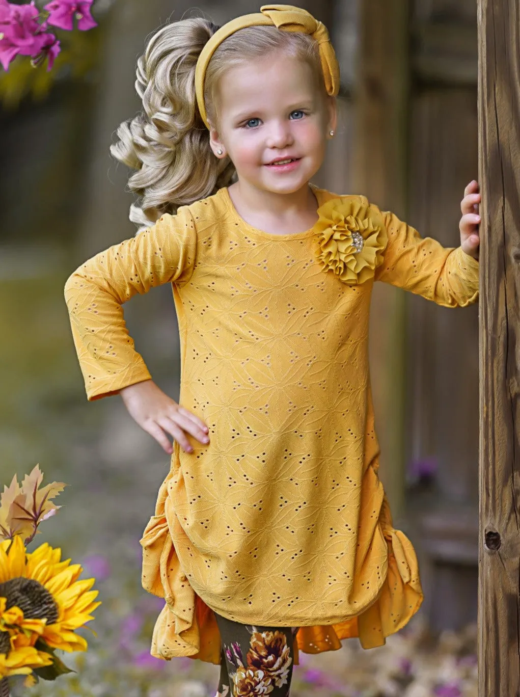 Fun With Florals Eyelet Ruffled Tunic and Legging Set