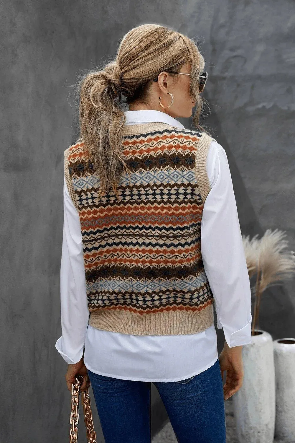 Khaki Geometric Print Buttoned V Neck Sweater Vest