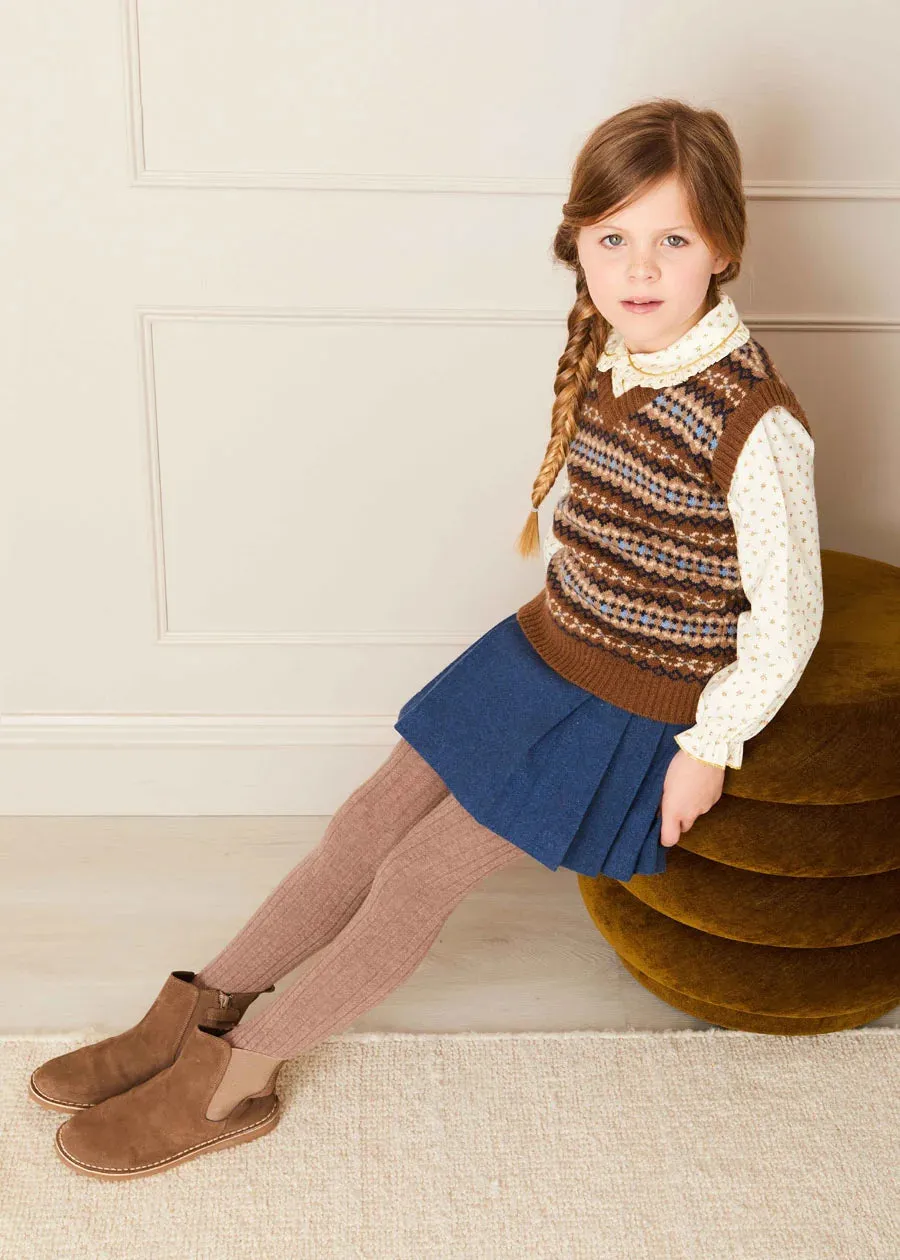 The Fair Isle Knitted Vest Girl Look